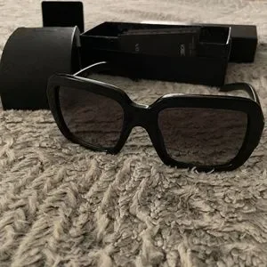 Prada sunglasses SPR07R Prada Women main image 3